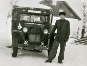 Ērgļu slimnīcas pirmais sanitārais transports. 1950. gadi